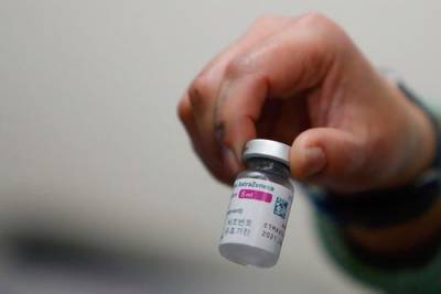 В Норвегии заявили о двух новых случаях смерти пациентов после вакцинации препаратом AstraZeneca - argumenti.ru - Норвегия