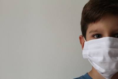 Как дети повышают риски коронавируса у взрослых - 24tv.ua - Англия