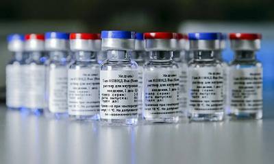 Марко Кавалери - Евросоюз направил в Россию комиссию для проверки вакцины против коронавируса - og.ru - Россия - Евросоюз - Венгрия