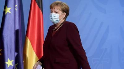 Ангела Меркель - Меркель планирует ввести в Германии комендантский час - germania.one - Берлин