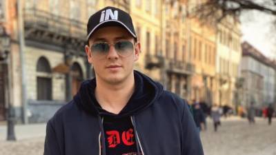 Шэрон Стоун - 28-летний Ivan Navi вакцинировался от коронавируса - 24tv.ua