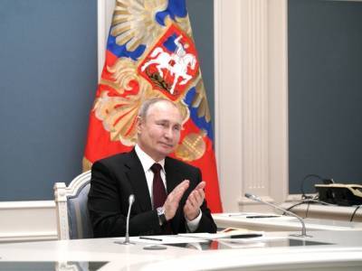 Владимир Путин - Михаил Мурашко - Путин велел наградить всех причастных к разработке вакцин от ковида - rosbalt.ru