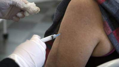 Михаил Куснирович - Жители Москвы могут сделать прививку от COVID-19 на территории ГУМа - nation-news.ru - Россия - Москва