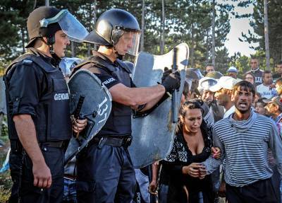 Болгарская полиция предотвратила драку двух рэперов за место в парламенте - tvc.ru - Болгария - София