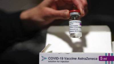 Максим Скулачев - Биолог рассказал, с чем связаны побочные эффекты и смерти после вакцинации AstraZeneca - m24.ru
