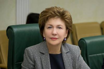 Галина Карелова - Карелова назвала своевременными меры правительства по поддержке безработных - pnp.ru