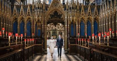 принц Уильям - Кейт Миддлтон - Уильям Принц - Кейт Миддлтон в белом пальто вернулась с мужем на место своей свадьбы (фото) - focus.ua - Англия
