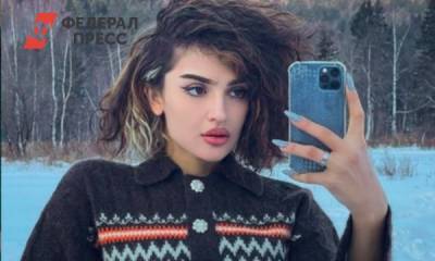 «Небрежность, силуэта нет»: стилист оценил образ юной блогерши Дина Саевой - fedpress.ru - Москва