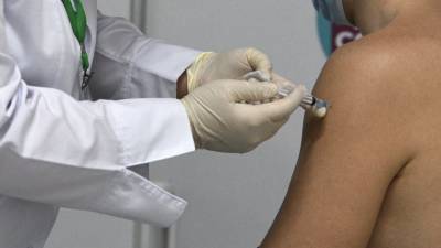 В Киргизии назвали дату старта вакцинации от коронавируса - russian.rt.com - Киргизия - Ош