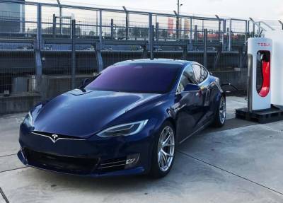 Илон Маск - Маск обещает вернуть 7-местную Tesla Model S и мира - cursorinfo.co.il