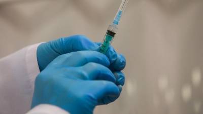 ФАС согласовала предельную отпускную цену вакцины «КовиВак» - iz.ru - Россия - Израиль