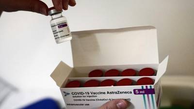 Амиран Гамкрелидзе - Четыре случая побочных реакций отмечены в Грузии после вакцины AstraZeneca - iz.ru - Израиль - Грузия