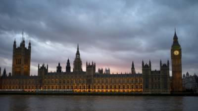Британский парламент продлил на полгода закон о борьбе с коронавирусом - russian.rt.com - Англия