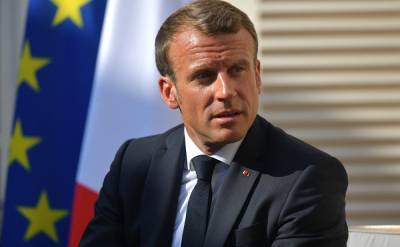Президент Франции заявил о мировой войне нового типа из-за соперничества в вакцинах - znak.com - Россия - Франция - Китай
