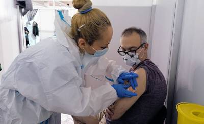 Александр Вучич - Новак Джокович - «Я очень прошу вас, сделайте прививку»: очаги страха перед вакцинацией в Сербии (The Guardian, Великобритания) - inosmi.ru - Англия - Сербия