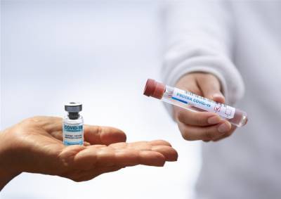 В Сети начали предлагать импортные вакцины от коронавируса - neva.today - Санкт-Петербург