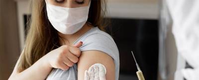 Около 15 тысяч человек прошли вакцинацию от COVID-19 в Северной Осетии - runews24.ru - республика Алания - Владикавказ