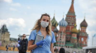 Минздрав заявил о снижении заболеваемости COVID-19 в России - newinform.com - Россия