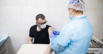 Кейт Обрайен - В ВОЗ порекомендовали не отказываться от защитных мер людям, привившимся от коронавируса - klops.ru