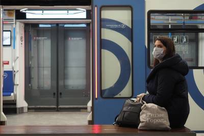 Рекордное число поездок за сутки зафиксировали в метро Москвы с начала пандемии - vm.ru - Москва