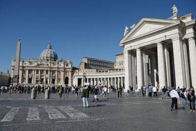 Франциск - Папа римский срезал зарплаты кардиналам - obzor.lt - Ватикан