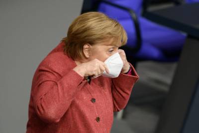 Европейские лидеры теряют популярность на фоне третьей волны пандемии - news.israelinfo.co.il - Франция - Германия - Австрия - Израиль