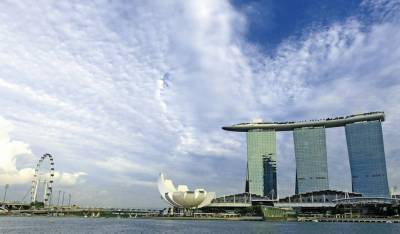 В Сингапуре построили крупнейшую в мире плавучую электростанцию и мира - cursorinfo.co.il - Сингапур - Малайзия - Республика Сингапур