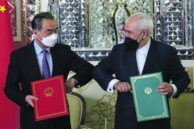 Ван И. - Джавад Зариф - Тэги Петров - Иран и Китай теперь будут стратегическими союзниками - ng.ru - Китай - Иран