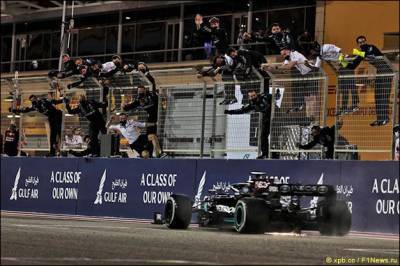 Гран При Бахрейна: Хэмилтон - Ферстаппен - Боттас - f1news.ru - Бахрейн