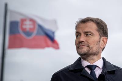 Эдуард Хегер - "Обещал" отдать России Закарпатье: премьер Словакии объявил об отставке - 24tv.ua - Россия - Словакия