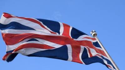 Великобритания продлит запрет на зарубежные поездки до августа — Sunday Times - polit.info - Англия - Лондон