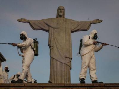 В Бразилии хотят использовать школьные автобусы для перевозки тел жертв коронавируса - unn.com.ua - Киев - Бразилия - Сан-Паулу
