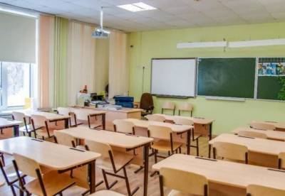 Школьники возвращаются к учебе, но не везде: где власти продлили каникулы - facenews.ua - Украина - Харьков