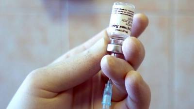 В России зарегистрировали вакцину от COVID-19 «Спутник Лайт» - iz.ru - Россия - Израиль