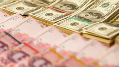 Доллар 2 марта упал после распродаж бизнеса под налоги - bin.ua - Украина