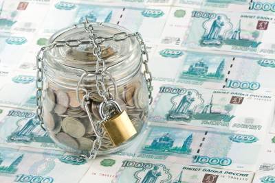 Россияне «накопили под матрасом» рекордные суммы денег - gubdaily.ru - Россия