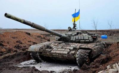 На Украине не понимают, почему Киев закупает российское горючее для танков, но отказывается от вакцины - topcor.ru - Россия - Киев