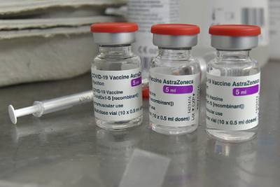 В Эстонии после прививки от коронавируса умер молодой спасатель - lenta.ru - Эстония