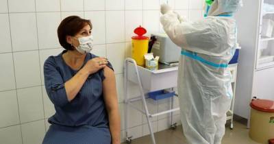 Вакцинация украинцев от коронавируса. Что пошло не так? - focus.ua - Украина