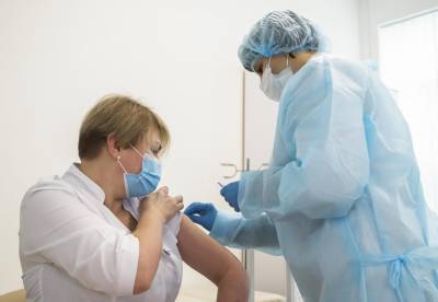 Минздрав назвал популярные фейки о СOVID-вакцинации - news.bigmir.net