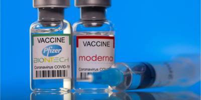 Вакцины Pfizer и Moderna показали эффективность в 90% - nv.ua