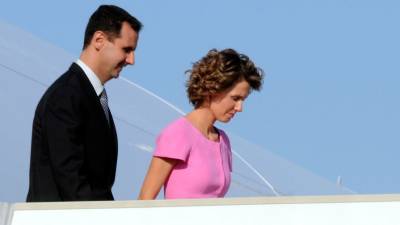 Башар Асад - Асма Асад - Президент Сирии и его жена вылечились от COVID-19 - gazeta.ru - Сирия