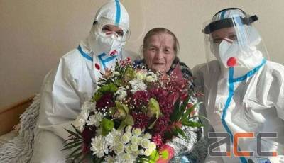 В Черновцах от коронавируса выздоровела 100-летняя пациентка: фото - 24tv.ua - Черновцы