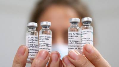 Пауль Эрлих - В ФРГ сообщили о 31 случае тромбоза после вакцины AstraZeneca - iz.ru - Израиль