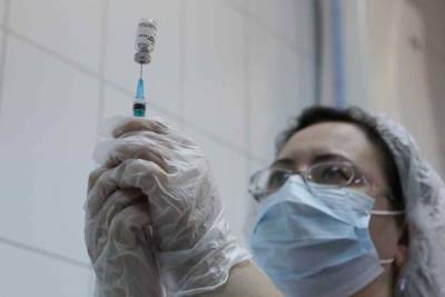 «Le Monde»: Евросоюзу грозит раскол из-за вакцины «Спутник V» - live24.ru - Франция - Евросоюз