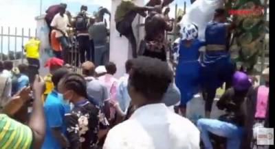 Джон Магуфули - Из-за давки во время похорон президента Танзании погибло около 45 человек (ВИДЕО) - enovosty.com - Танзания - Дар-Эс-Саламе