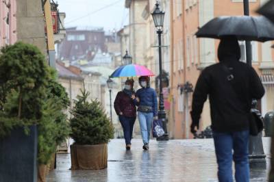 Будет падать дождь и град: прогноз погоды во Львове и области на 1 апреля - 24tv.ua - Львов