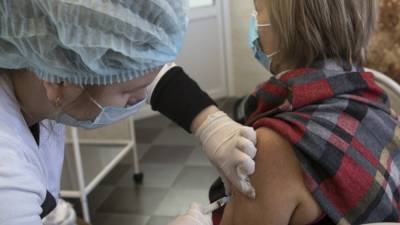 В Москве сообщили, сколько человек заразились COVID-19 после вакцинации - inforeactor.ru - Москва