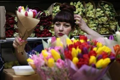 Валентина Матвиенко - 8 Марта дефицита цветов не будет - pnp.ru