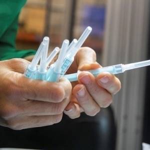 Немецким частным клиникам разрешили вакцинировать от коронавируса - reporter-ua.com - Германия